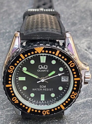 Montre citizen de plongée - montre, q&q