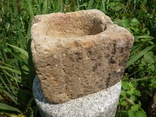 Mortier Ancien en Pierre à Base Carrée aux Colonnes Haute Époque Médiéval