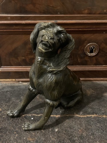 Ancienne statue chien - statue,