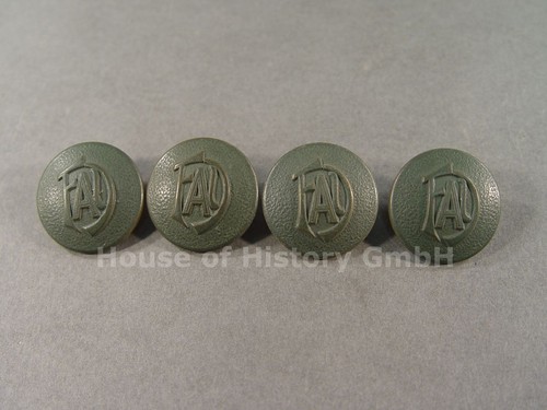 148282 lot boutons vert - lot,