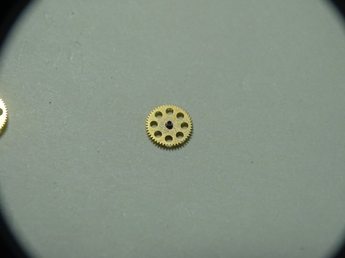 Montre eta 2472 roue diametre - montre,