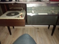 meuble radio et tourne disque vintage