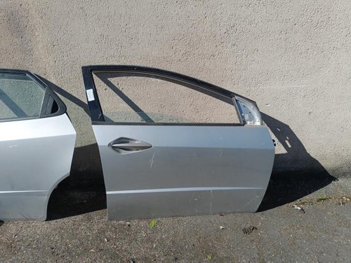 Porte avant droit honda - droit,