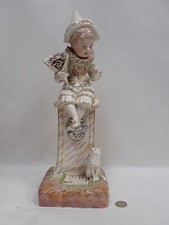 Ancienne statue  ;  petite