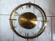 Rare Horloge murale vintage Jaz Saclic en laiton et verre Art Déco Design