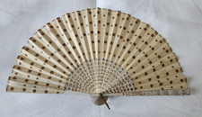 Éventail publicitaire ancien