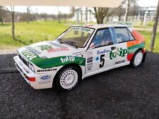 Lancia Delta HF team Totip racing, Solido 1/18eme neuve, longueur 21cm, en métal