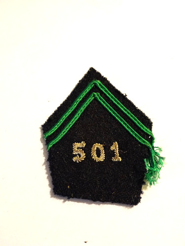 écusson patte col en - patte, de