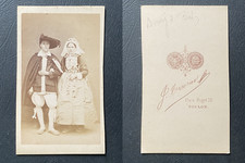 Trésorier, Toulon, Couple mariés de Batz en grand costume breton, circa 1870 CDV