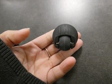 roulette avant  pour aspirateur robot Rowenta rr7755wh ( occasion )