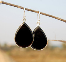 Attrayant Onyx Noir Pierre