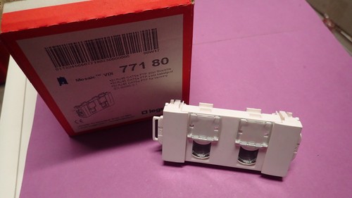 Legrand 77180 prise double - -,