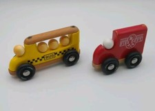 VILAC 2 Voitures Vintage En Bois Ancien - Pompier 12cm Et Bus 8cm