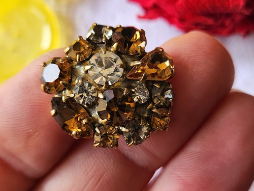 Haute couture gros bouton