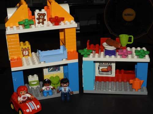 Lego duplo family house - lego,