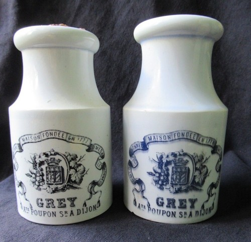 Rare ancien pot - x,