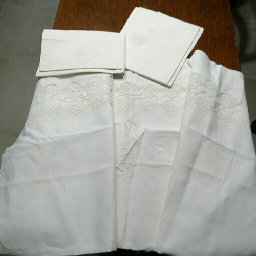 Drap ancien lin brodé - ,