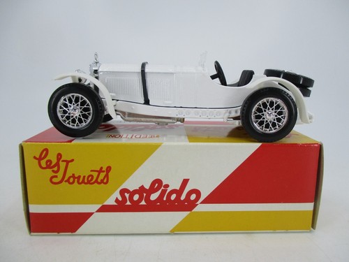 Av666 solido hachette 43 - av666, 1/43