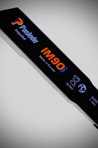 New neuve batterie paslode - neuve,