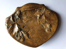Vide poche en bronze Art