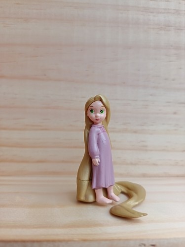 Figurine pvc enfant raiponce - figurine,