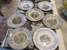 série de 7 assiettes