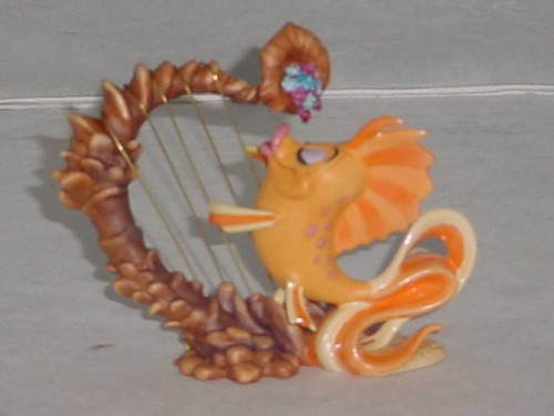 Wdcc classical carp harp - carp, w/harp