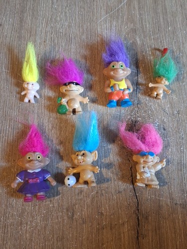 Lot figurines troll - ,