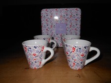 coffret métal de 4 petites tasses Geneviève Lethu motif floral neuf