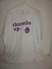 WHITE PLANET FITNESS THUMBS UP