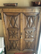 Authentique Armoire D’Époque Louis XIII En Bois Fruitier