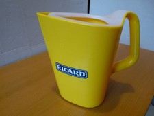 Pichet jaune publicitaire 1 litre Robert Stadler RICARD