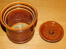 vintage LOT FILTRE ancien en PORCELAINE brune COFFEE old filter à CAFE melitta ?