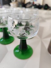 Lot de 9 verres à vin