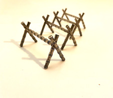 Ensemble inhabituel de 4