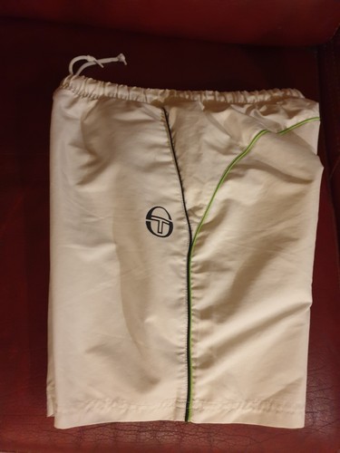 Short vintage sergio tacchini - vintage,