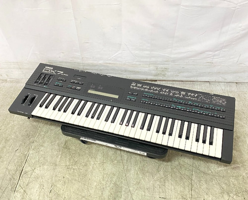 Clavier synthétiseur yamaha - clavier,