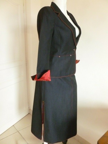 Superbe tailleur neuf marque - neuf,