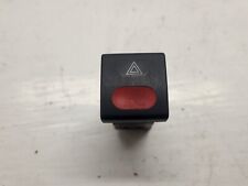 Bouton warning pour Citroën saxo phase 2 essence de 2000