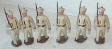 LOT DE 6 SOLDATS EN PLOMB