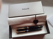 Pelikan Souverain ensemble