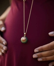 Sautoir Bola de Grossesse NEUF Apaise Bébé pendant et après la Grossesse