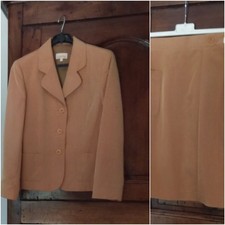 Ensemble Femme Veste et Jupe -