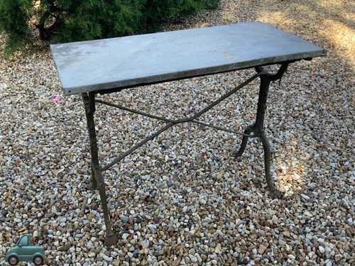 Ancienne petite table - , de