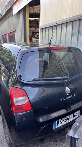 Traverse superieure renault - traverse,
