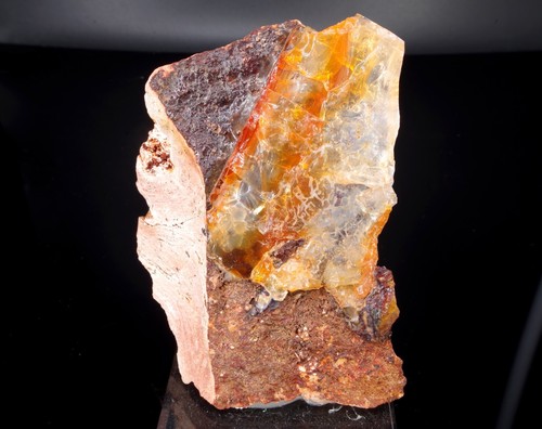 Opale feu opal - opal, butte