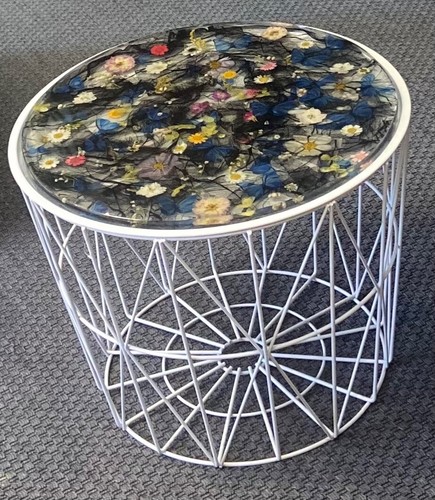 Table papillons fleurs - table,