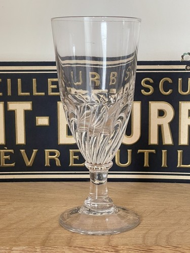 Ancien verre pied - ancien, à