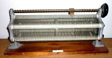 Très ancien RHÉOSTAT labo linéaire collec. (10 Ohms-10A) et Commutateur