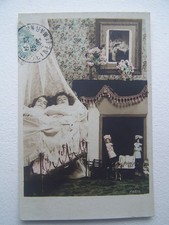 CPA lit enfant jumelle Noël